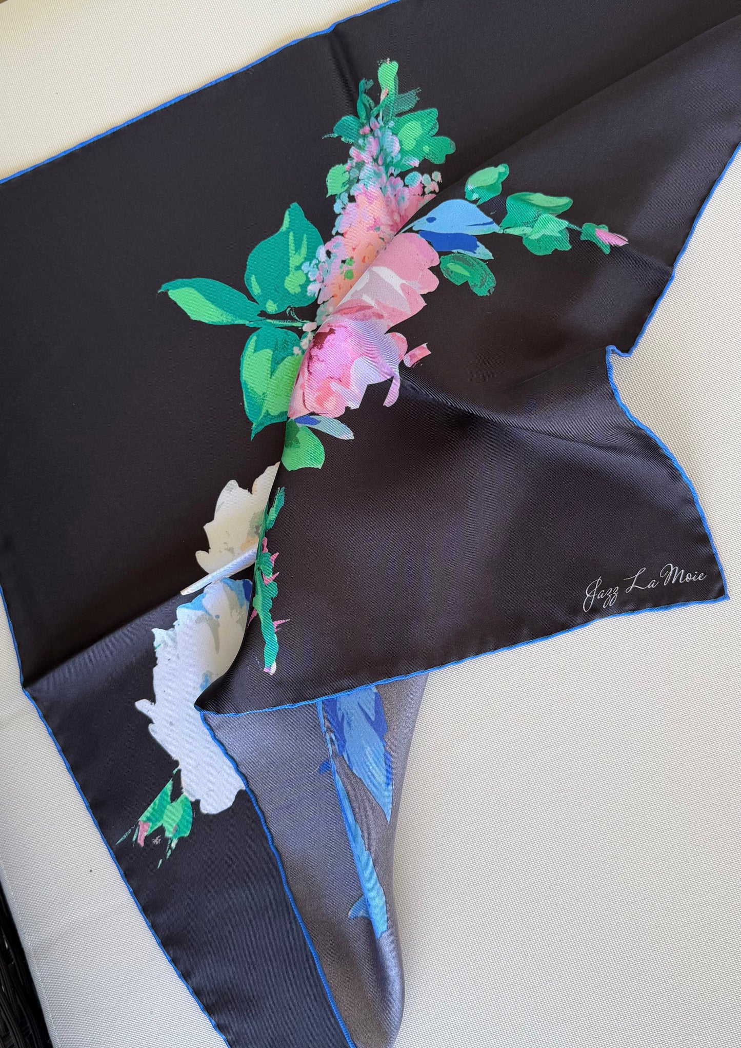 Rêve Silk Twill Scarf Carré 53