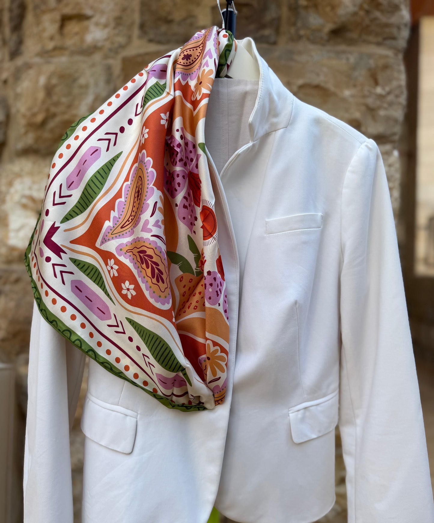 Ornement Silk Scarf- Carré 65