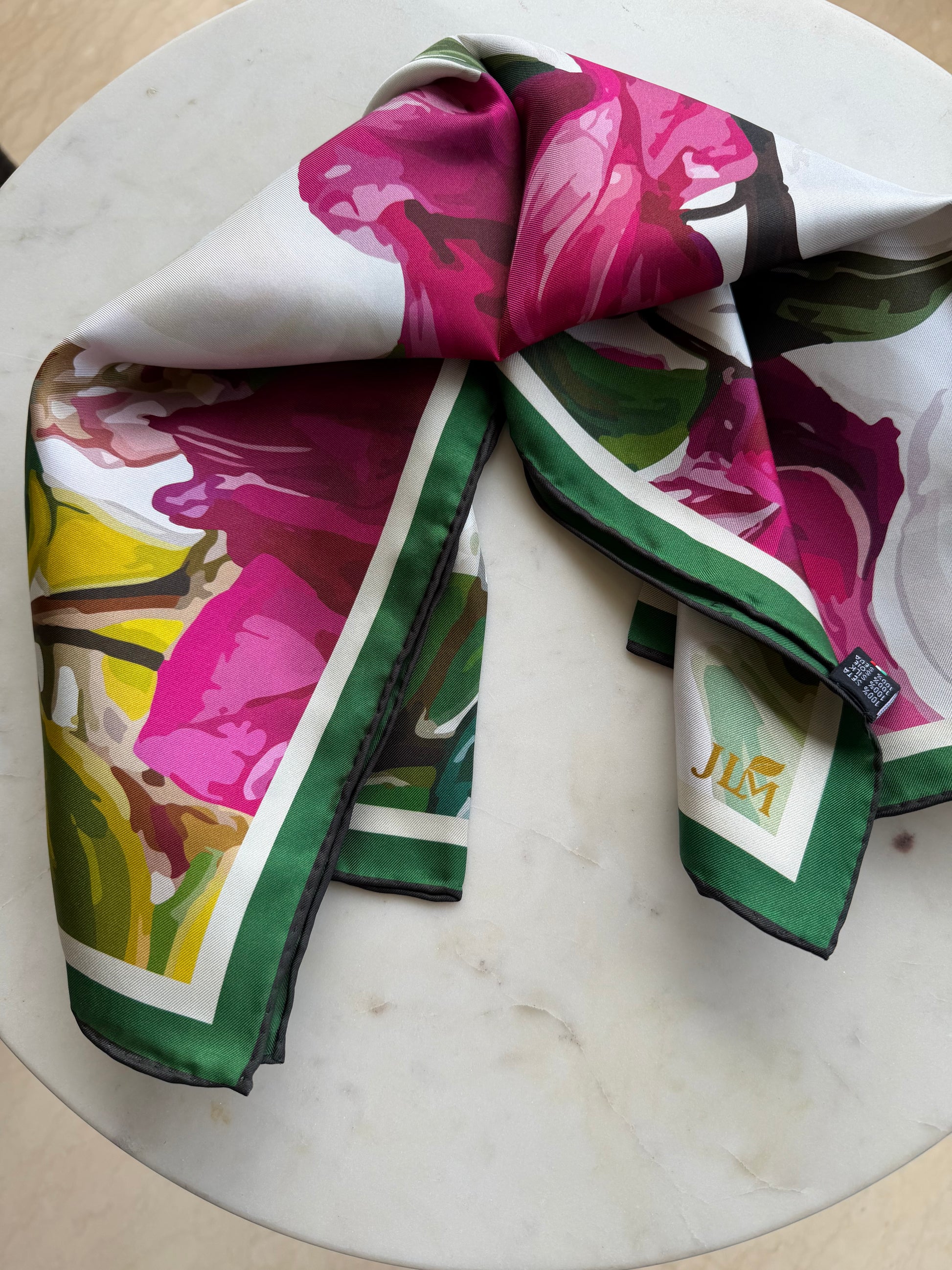65x65 cm silk twill scarf made in Italy by Jazz La Moie