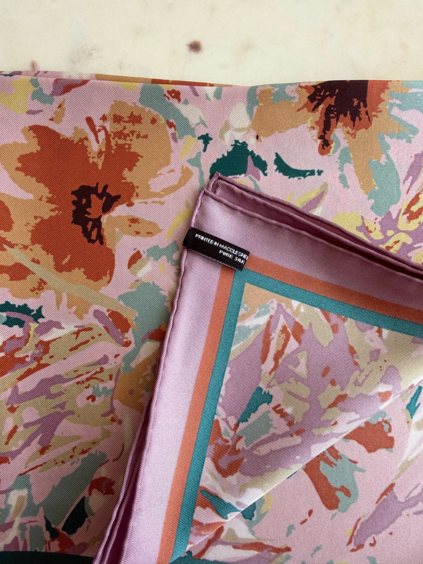 Pétalia Silk Twill Scarf Carré 53