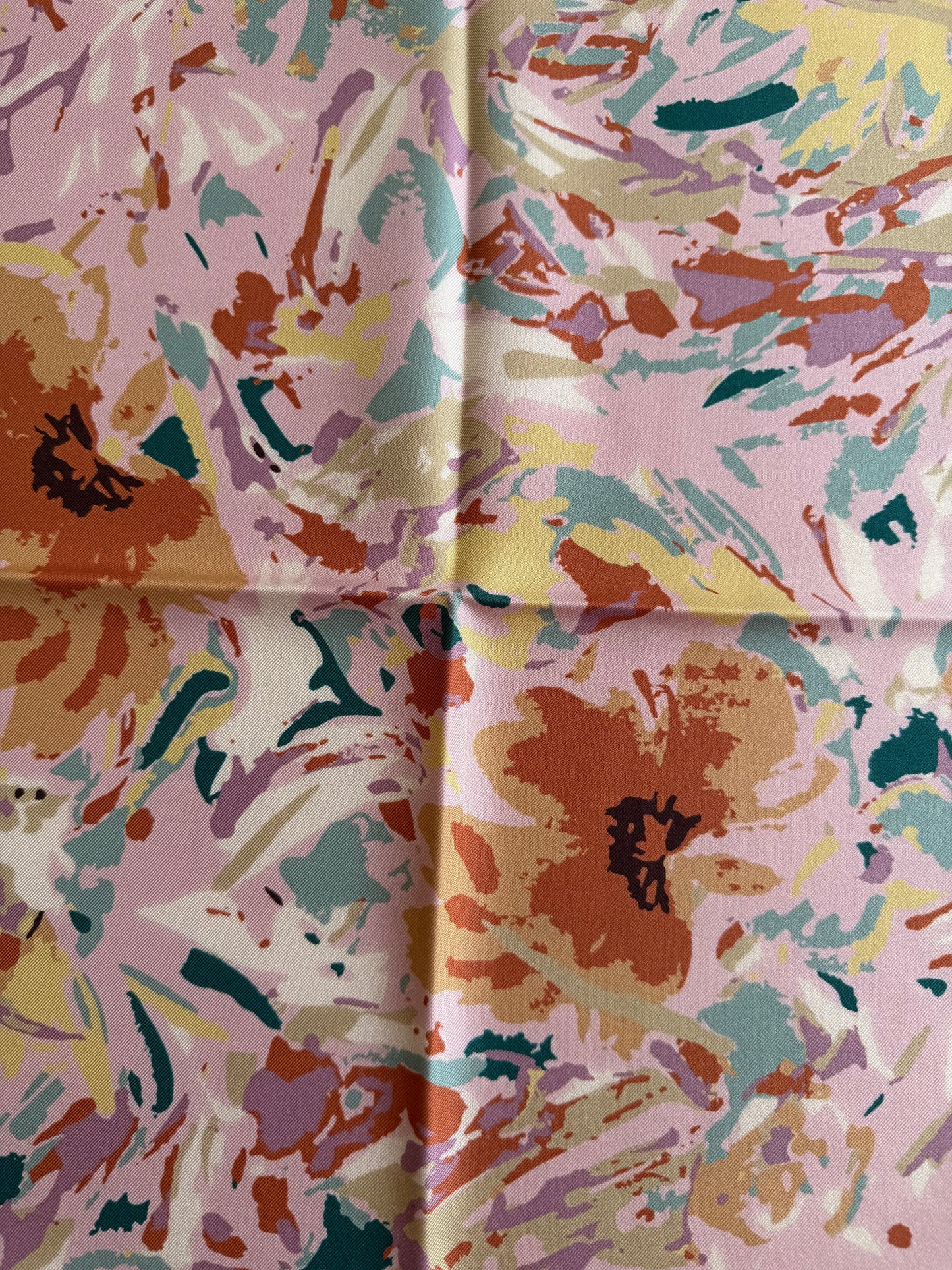 Pétalia Silk Twill Scarf Carré 53