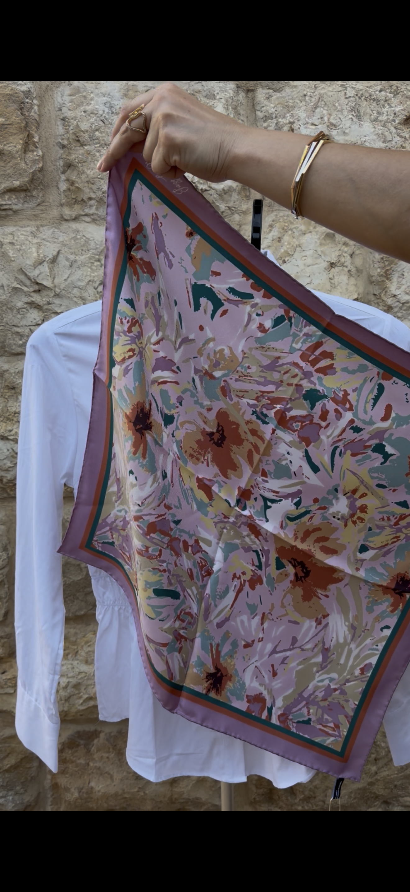 Pétalia Silk Twill Scarf Carré 53